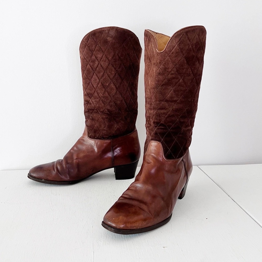 Salvatore Ferragamo‎ Tall Boots Brown Quilted Suede Leather Italian Vintage 7M